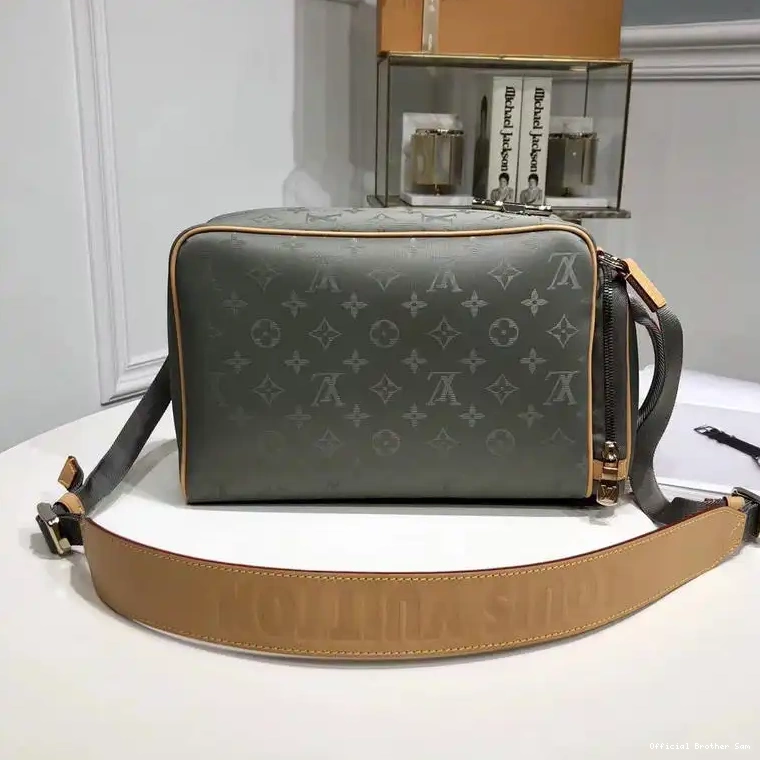 Official Brother Sam Bags 19T1L0590 LV 0824